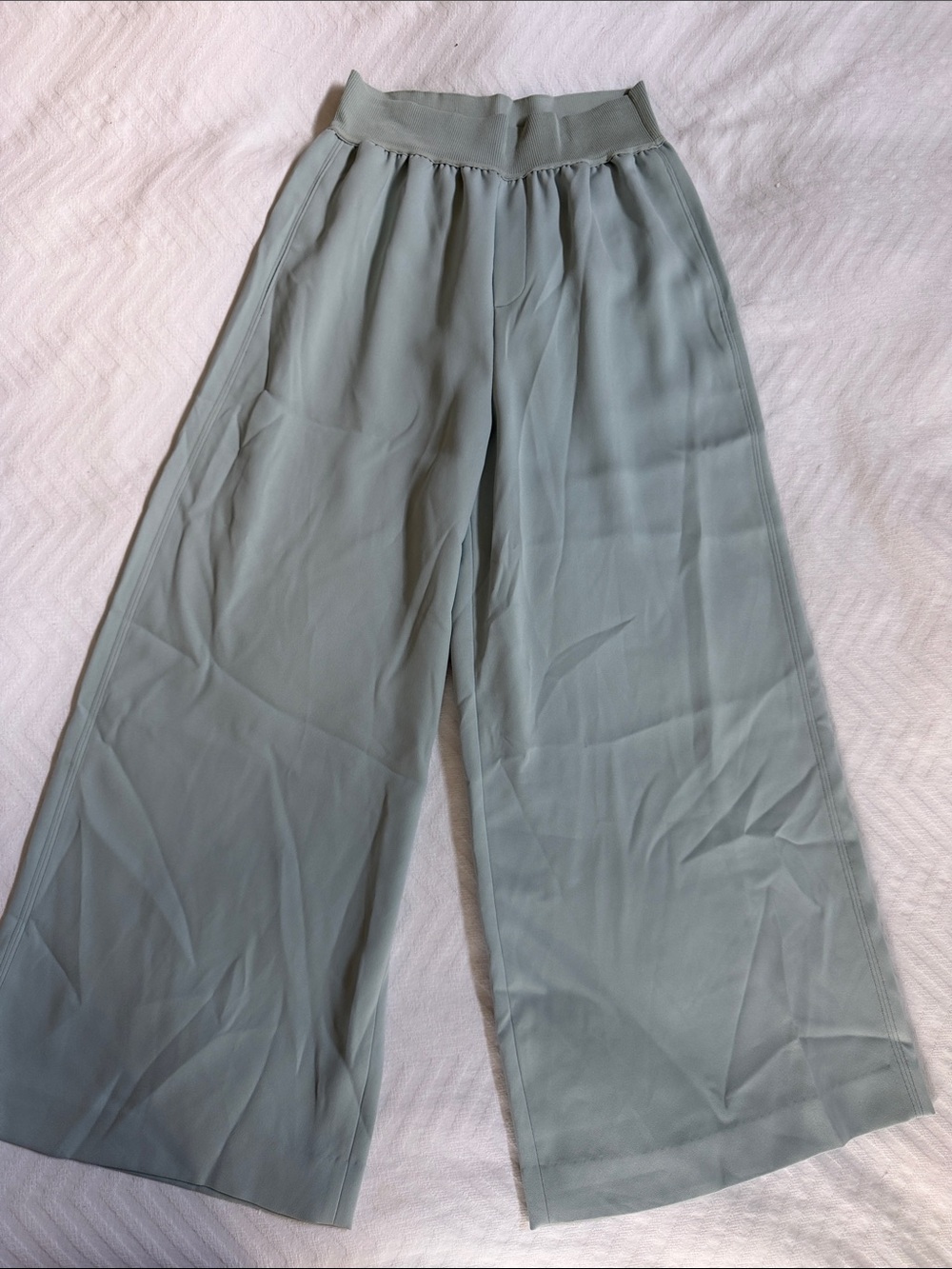 Theory Wide-Leg Pants in Sage